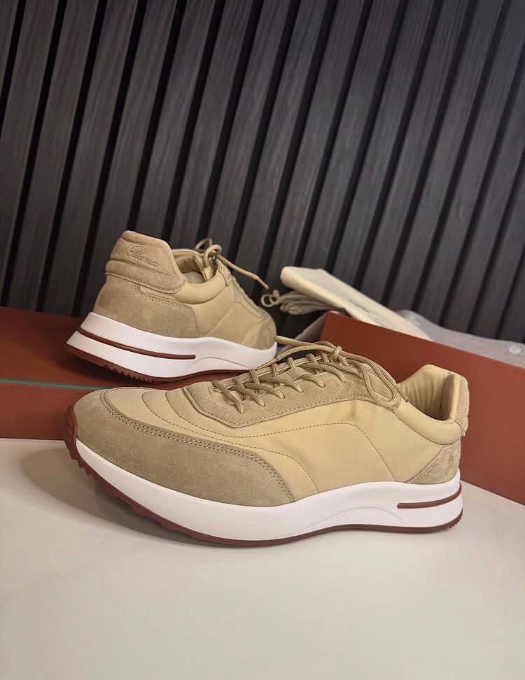 Loro Piana Week-End Walk - Full Beige